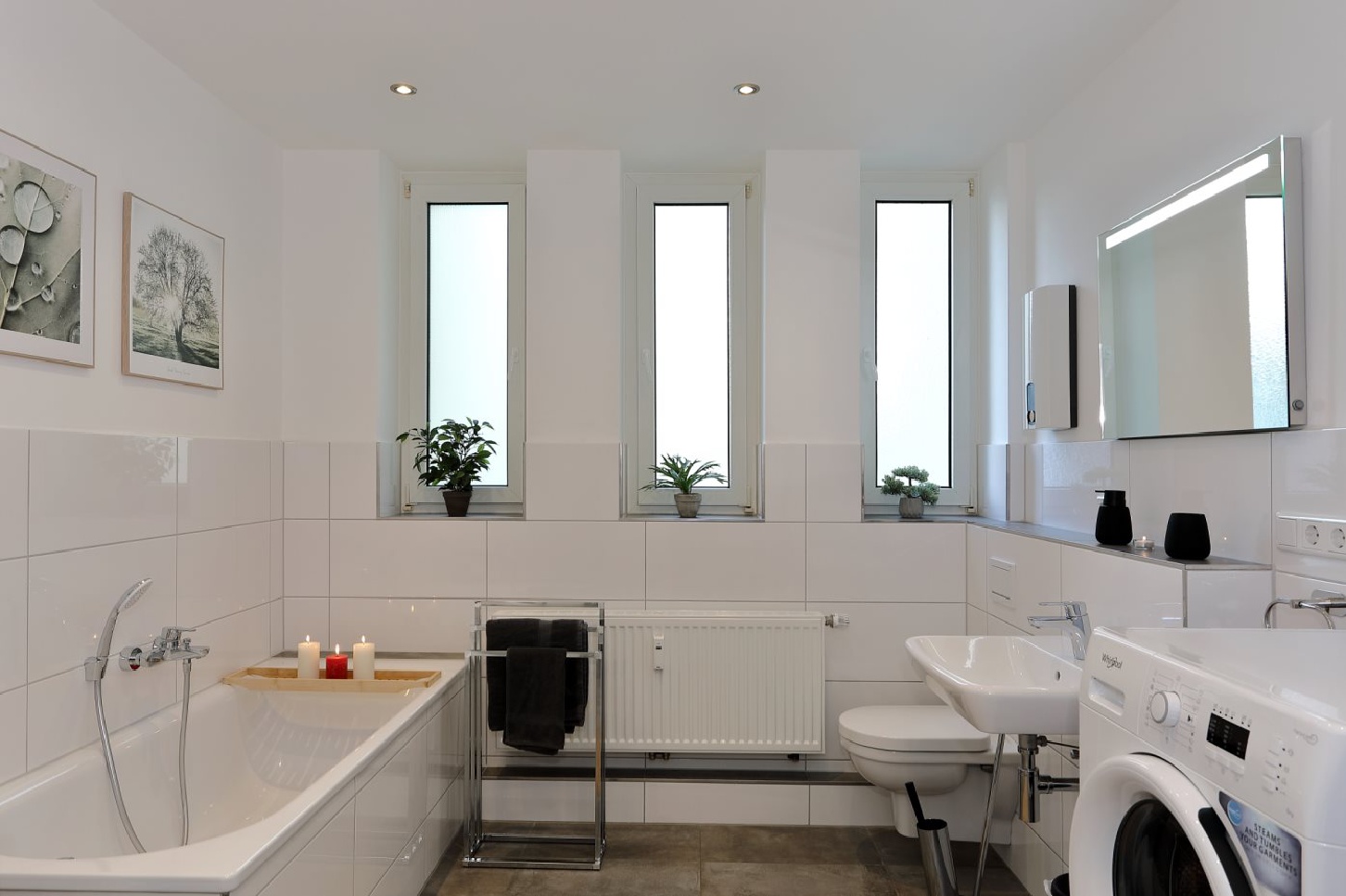 N Modernes Apartment in Messenähe mit Garage & PS4 in Essen-Rüttenscheid